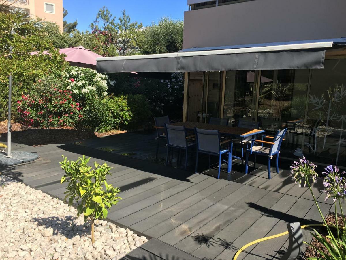 Les Enganes Apartman Fréjus Kültér fotó